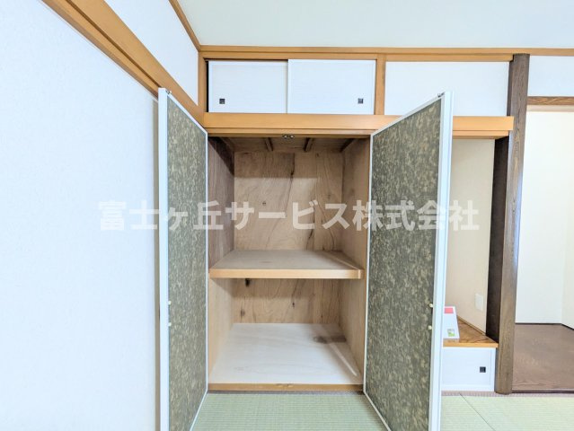 収納です