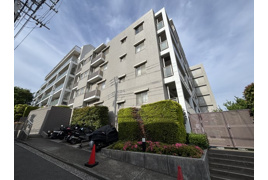 グランシーナ東寺尾の外観