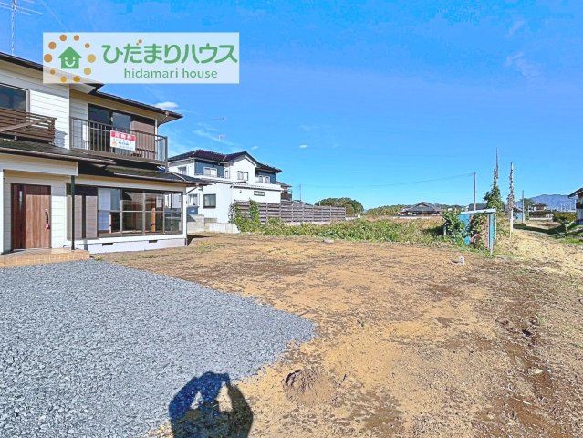 お庭付物件になります！お庭遊びや、プールなどお子様も大喜び(^^)