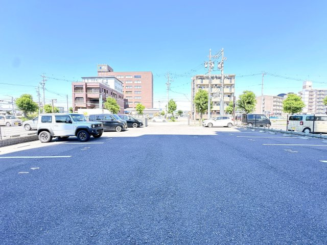 駐車場になります♪