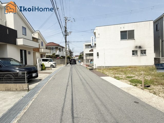●資料・カタログのご請求無料●人丸小学校まで徒歩5分、大蔵中学校まで徒歩6分で通学便利      　