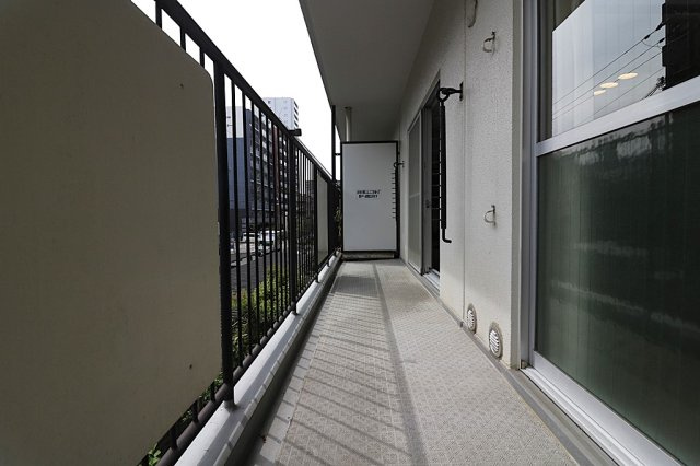 南向きのバルコニーです☆