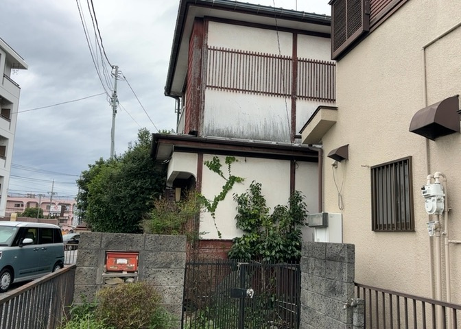 物件の詳細については、現地を見てわかること以外に、役所や法務局などで調べないとわからないことがあります。そのため、現地に行く場合は、もしこの物件を買ったらどのような生活ができるかをイメージしましょう。