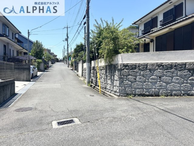 ☆建築条件なし☆　お好きなハウスメーカーで建築できます！！　更地渡し♪ぜひ一度見ていただきたいです♪※現在解体工事中