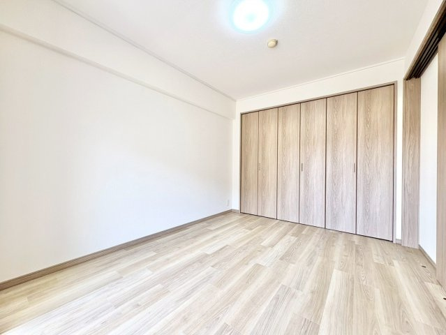 全居室収納付きで、お部屋がすっきり片付きます。