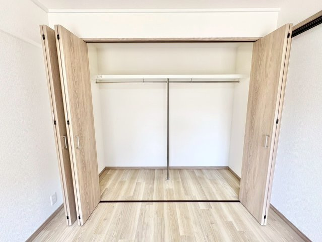 全居室収納付きで、お部屋がすっきり片付きます。