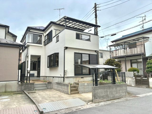 全居室6帖・全居室に収納がある4LDK・屋根裏収納付き！2026年6月リフォーム済み！ワンフロアに水回りの集中した家事ラク動線です！詳細資料やご見学予約もお気軽にお問い合わせください！