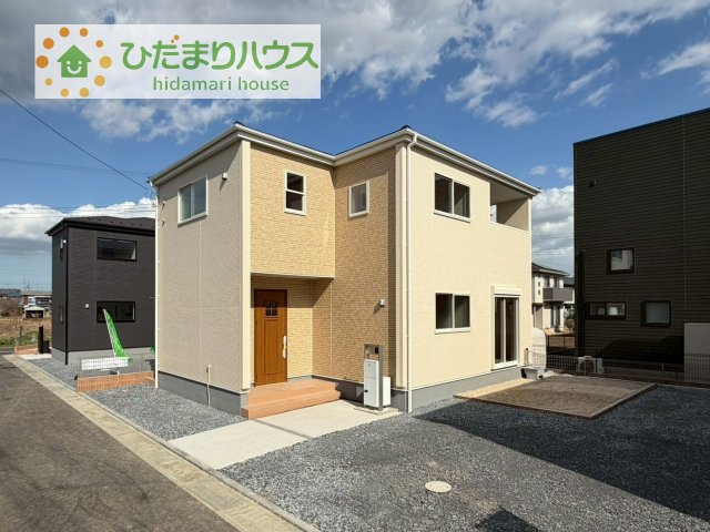 たっぷりの陽光と心地よい風が舞い込む住まい♪