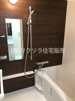エバーグリーン門真の浴室