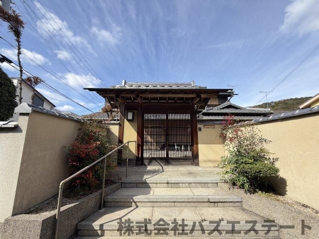 外観：328000610911