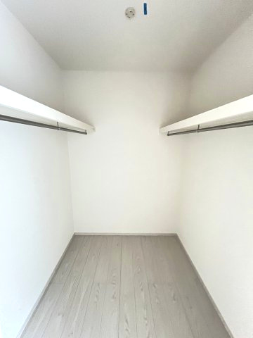 現地写真。ウォークインクローゼットです。