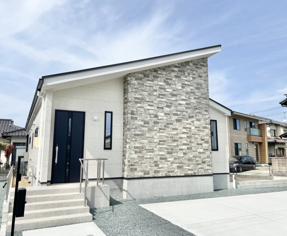 外観：322000581947