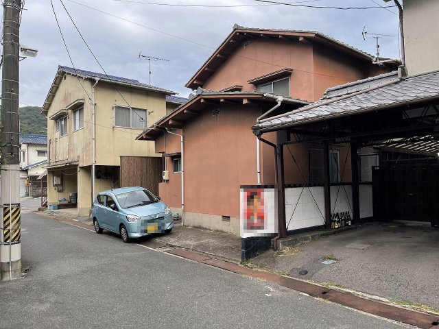 軽自動車2台可能です。