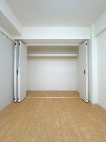 中部屋洋室/6帖/クローゼット新設