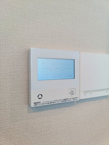 【給湯器パネル】