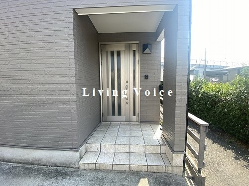 茅ヶ崎市西久保　中古一戸建て