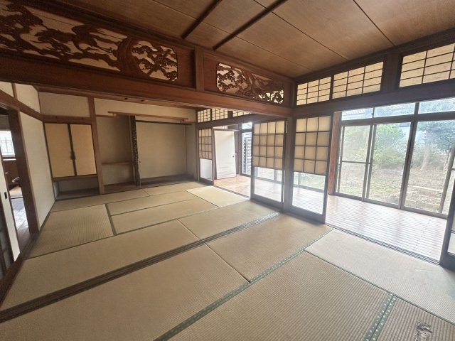 あると便利な続き間の和室です！