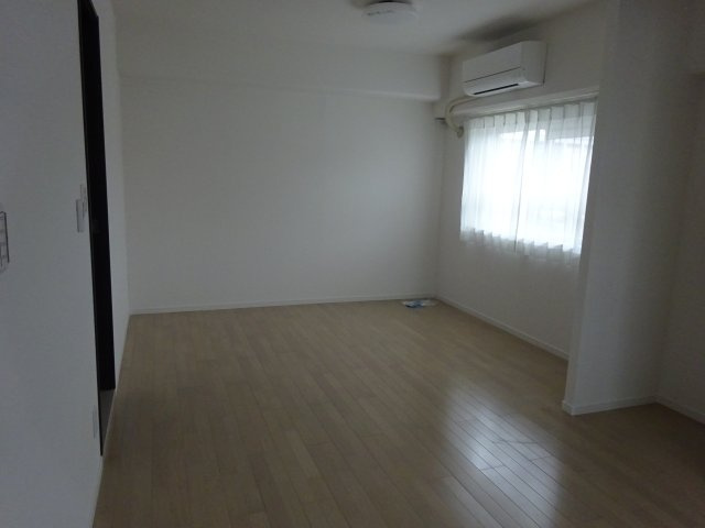 個人部屋として使いやすい洋室です。