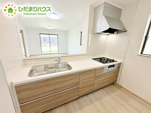 ご夫婦やお子様と料理をする時間が楽しくなる使い勝手の良いキッチンです(^^)/