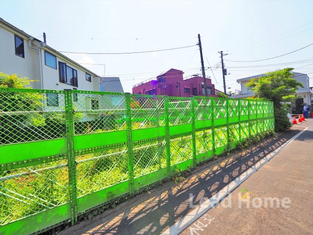 落ち着きのある閑静な住宅街に位置する住まいです！静かで心地よい空間の中で毎日の暮らしを整えられます！
