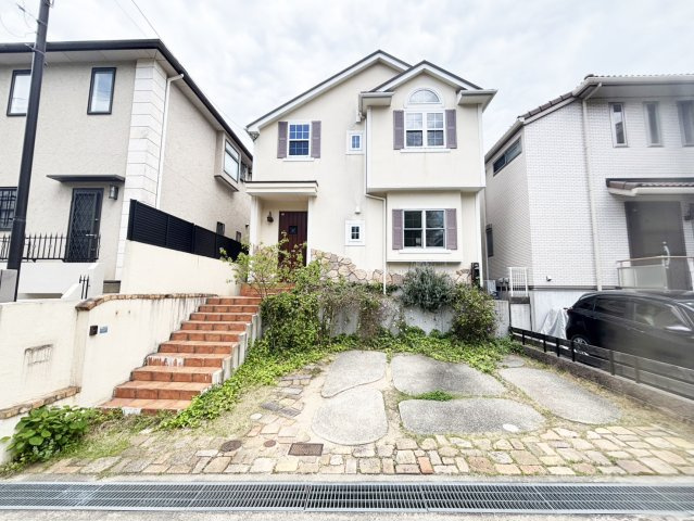 外観：328000631035