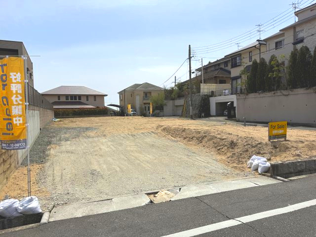 外観：328000505666