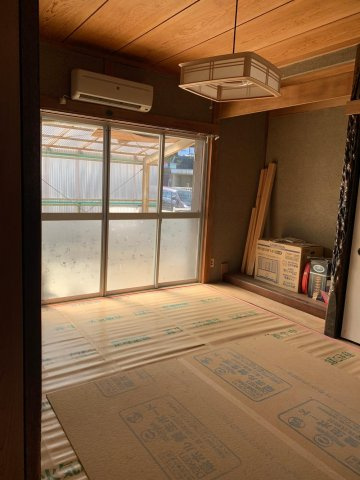 居間