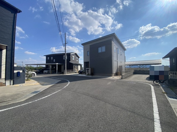 風通しの良い二方道路☆