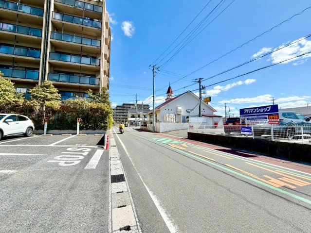 前面道路になります♪