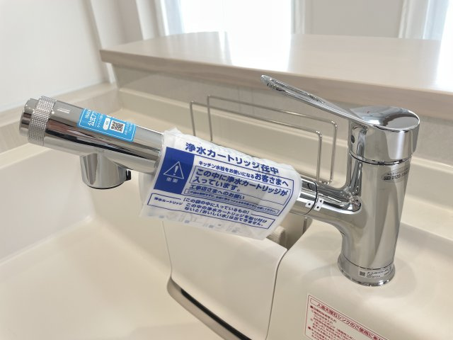 浄水器付きでお料理も一味違う仕上がりに。　
