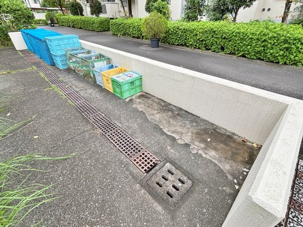 綺麗に整理されたゴミ置場