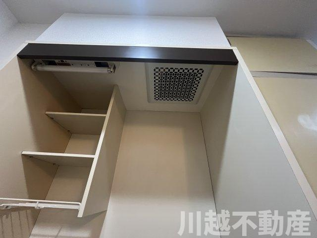 換気扇と収納付き