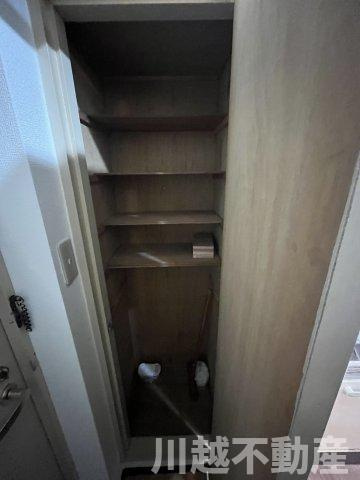 コンパクトながらしっかりしまえる下駄箱