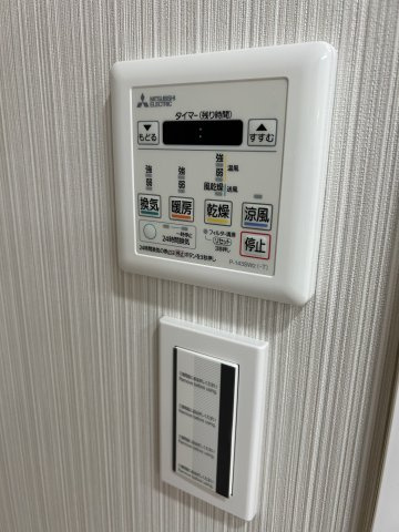 浴室乾燥機付きで、ヒートショックのリスクを軽減・カビや雑菌の発生を抑制・衣類乾燥ができます。