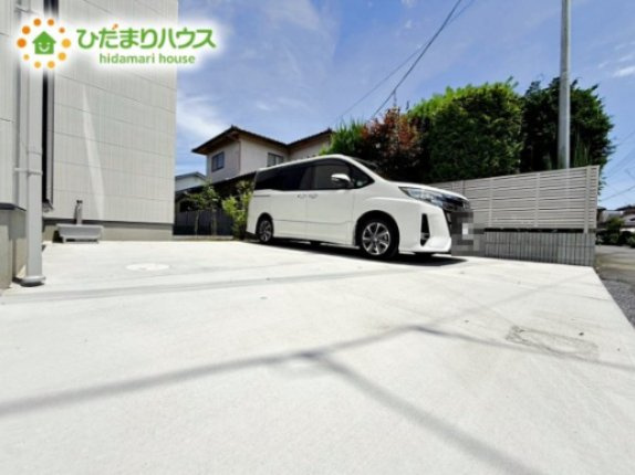 マイホームなら駐車場代がかかりません。しかも、自宅の駐車場で洗車が出来ます！今までコイン洗車に行っていた手間も省けて、節約にも繋がります(^^♪