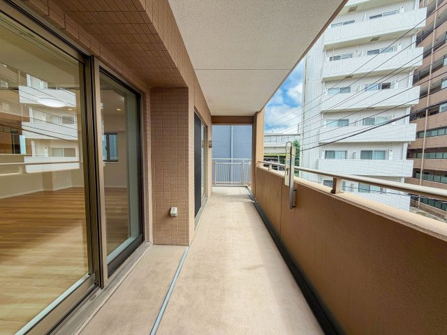 南東側のバルコニー