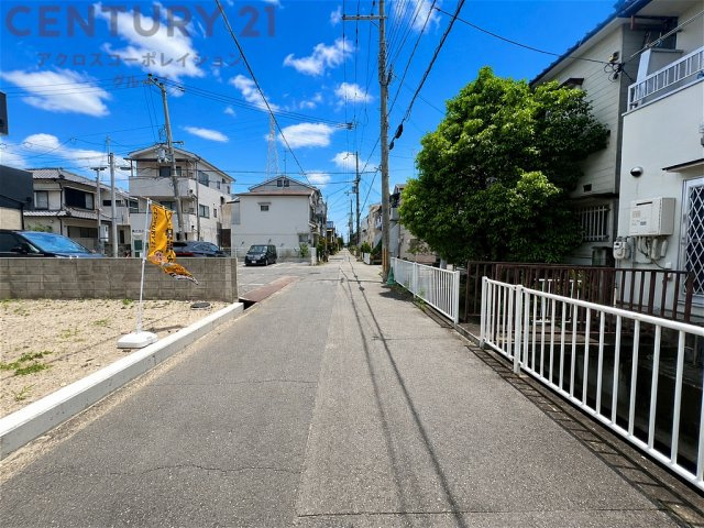 JR立花駅徒歩9分！全2区画の新規分譲地。自由設計で理想の住まいを実現。小・中学校も徒歩圏内で子育て世帯にもおすすめ。