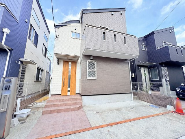 2026年7月にリフォーム完了。綺麗な室内に生まれ変わりました。(水回り：トイレ新品、洗面台新品　内装：クロス張替え、コンロ新品、室内クリーニング、クッションフロア張替え、白蟻点検、給湯器交換)