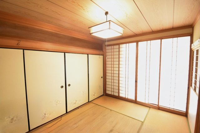 ※家具等はAI機能で削除しております。