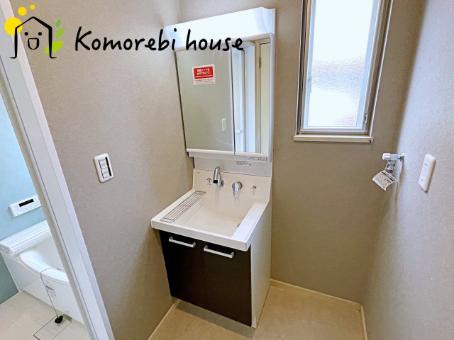 独立洗面台で身支度をすべて済ませてしまいましょう