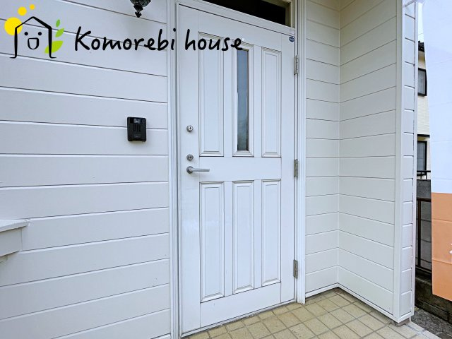 落ち着いた玄関です