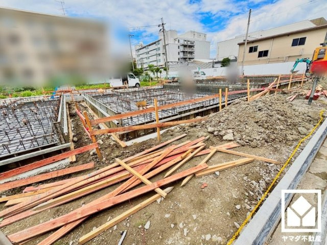 1階廊下にも収納スペースがあり、住空間を広々お使いいただけます。日用品のストックなどもすっきり片付きます。