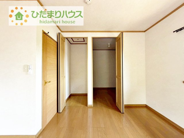 全室にクローゼットが付いていて、お部屋の住空間もスッキリ広々使えそうです(^^)