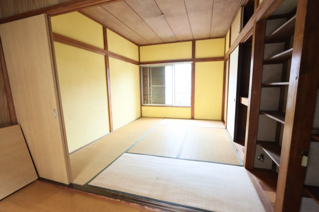 寝室