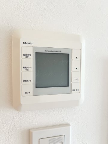 来客時に便利なTVモニター付きインターホン
