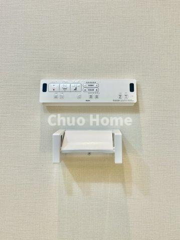 【ウォシュレット】清潔に使いたいお手洗いには最適な設備です。もちろんウォームレットも標準装備です。