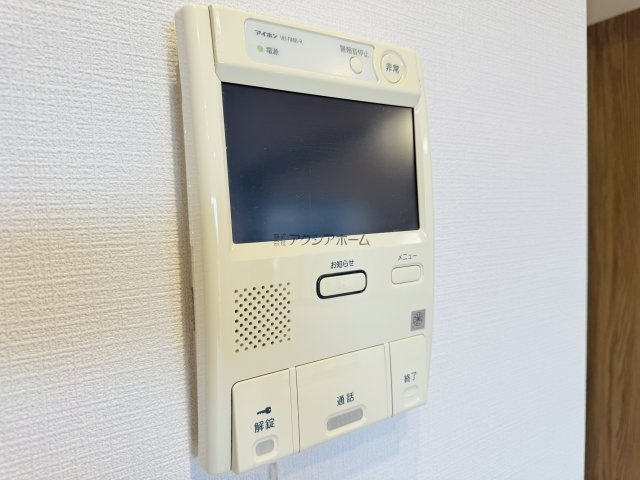 来訪者が確認出来て安心なTVモニター付インターホン