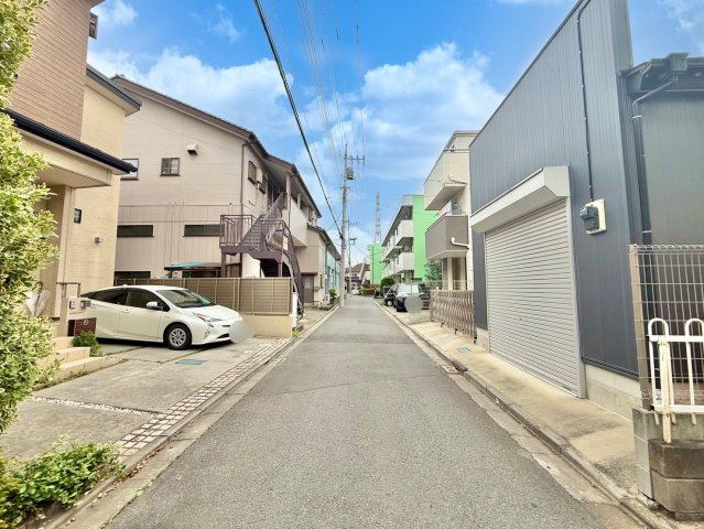LDK16.7帖・家族のコミュニケーションがとりやすいリビングイン階段・家事動線を考慮した水回りの集中した間取りです！八潮中学校まで徒歩約6分(450ｍ)！お気軽にお問い合わせください！