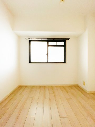 洋室約4.8帖