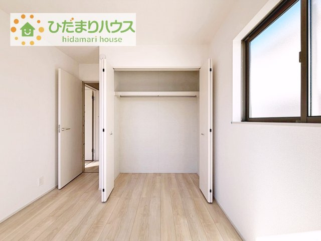 全室にクローゼットが付いていて、お部屋の住空間もスッキリ広々使えそうです(^^)